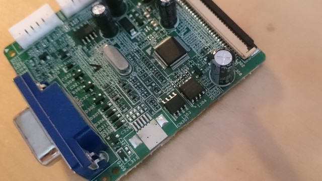 Ремонт ЖК-монитора Acer V203HV: не поддерживает стандартное разрешение, самопроизвольно отключается